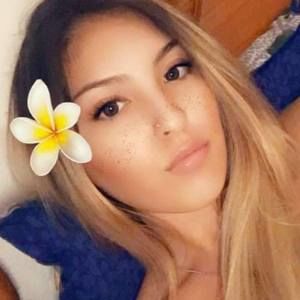 Meet your Posher, Brianna